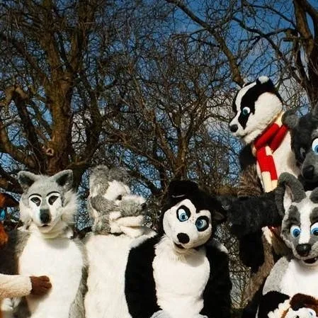 chat with ai character: фурри