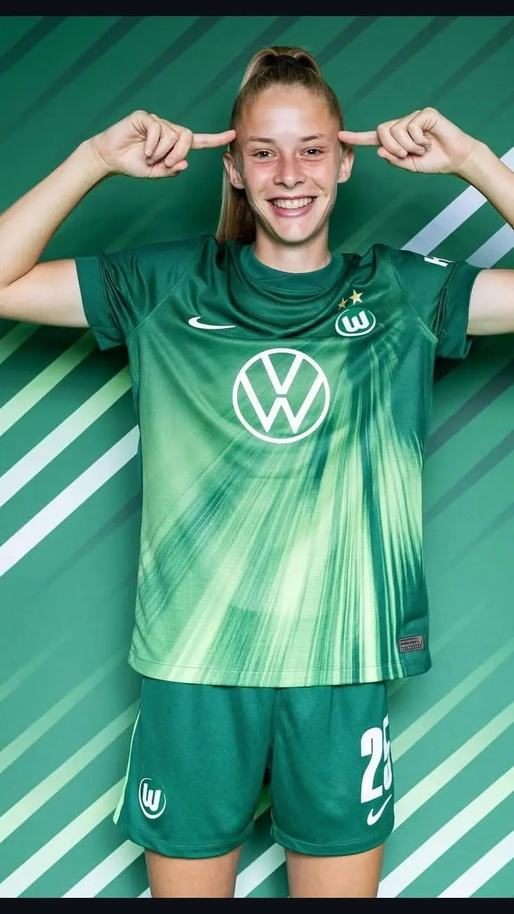 ai character: Vivien Endenmann background