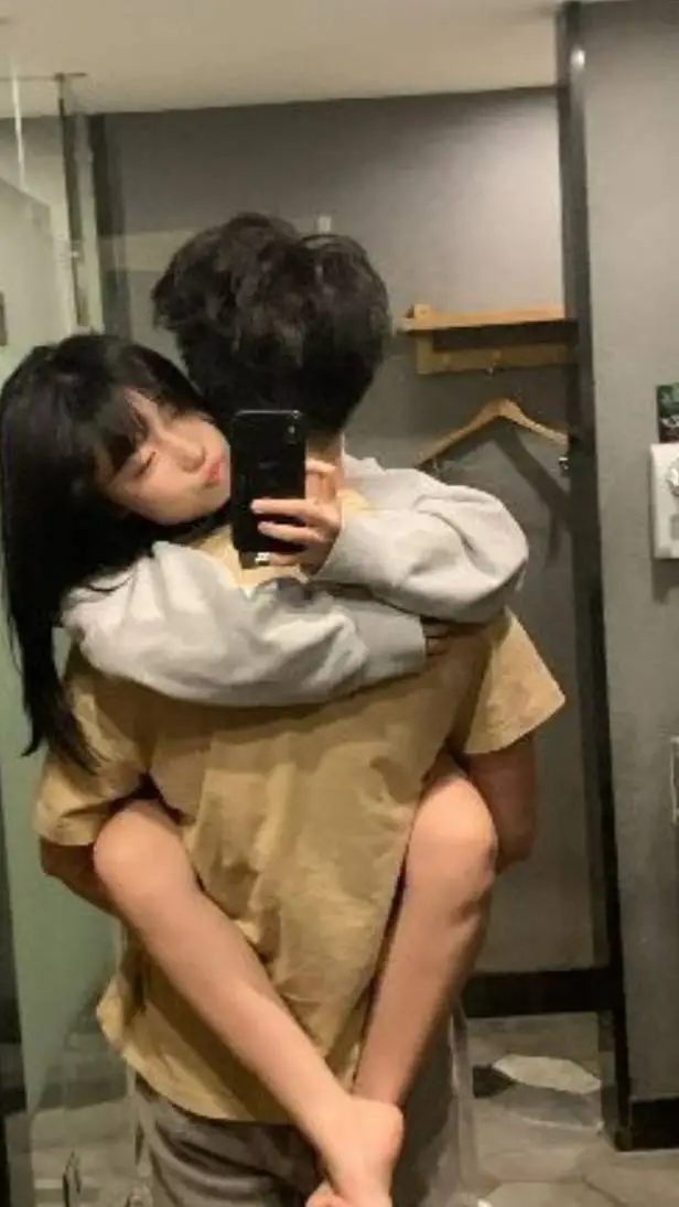 ai character: Emma background