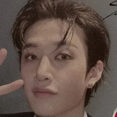chat with ai character: channie