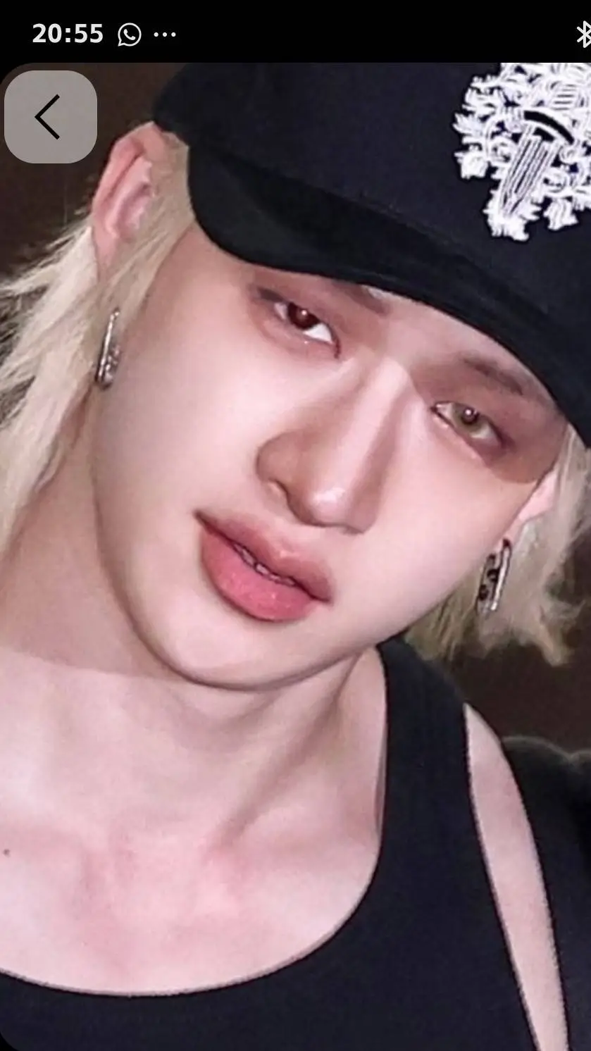 ai character: BANGCHAN background