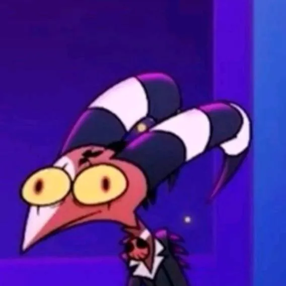 chat with ai character: pvt4 m4dr3