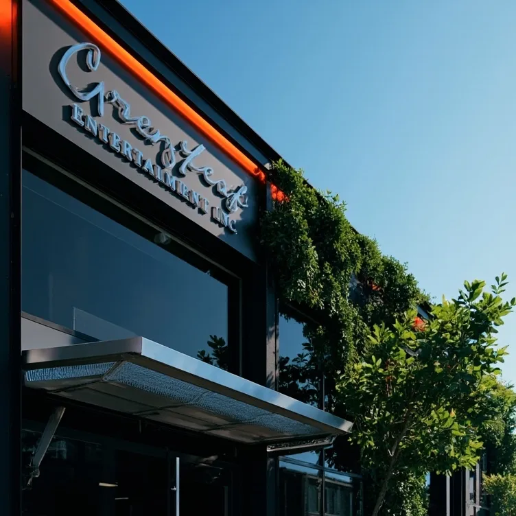 chat with ai character: Greenleaf Recordin