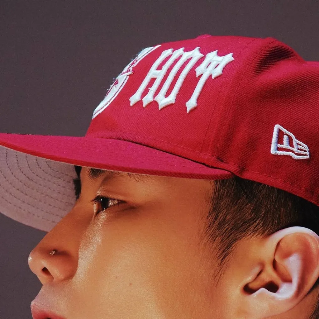 chat with ai character: jay park