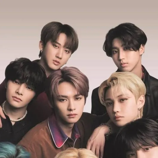 chat with ai character: skz CRIHMAS