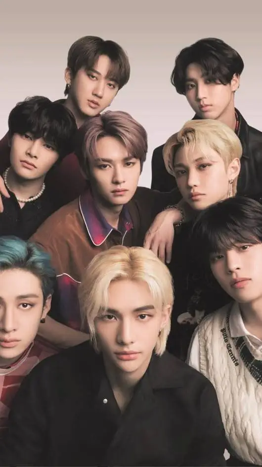 ai character: STRAY KIDS background