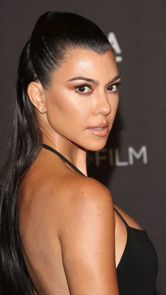 Talkie AI - Chat with Kourtney V3