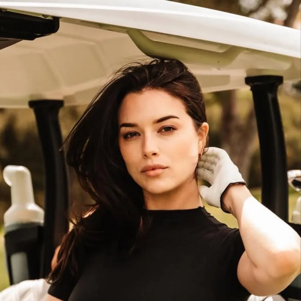 chat with ai character: Lauren Summers V9