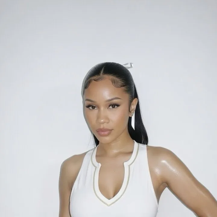 chat with ai character: Saweetie V6