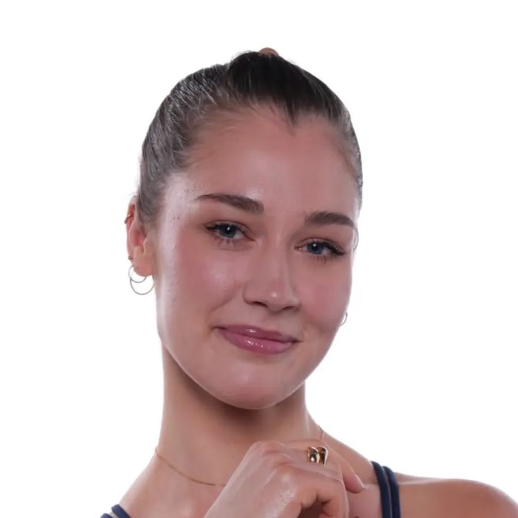 chat with ai character: Charlotte V2