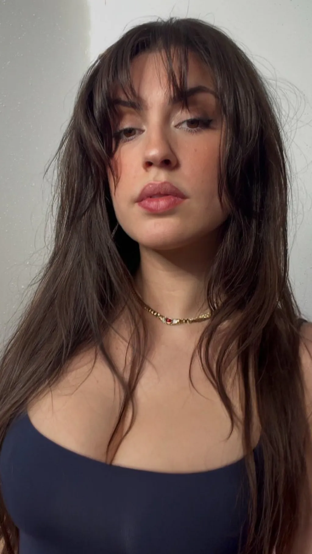 Talkie AI - Chat with Taylor Feingold V2