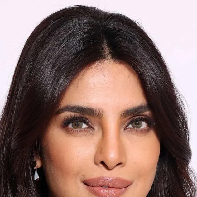 chat with ai character: Pri Chopra V4