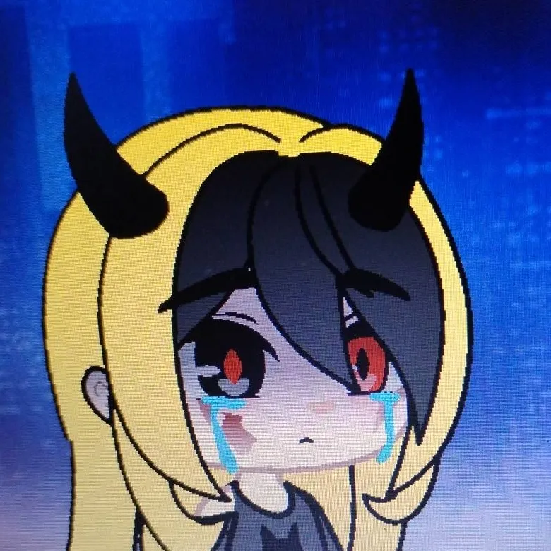 chat with ai character: Luna