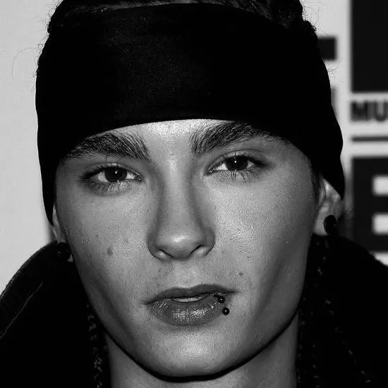 chat with ai character: Tom kaulitz 
