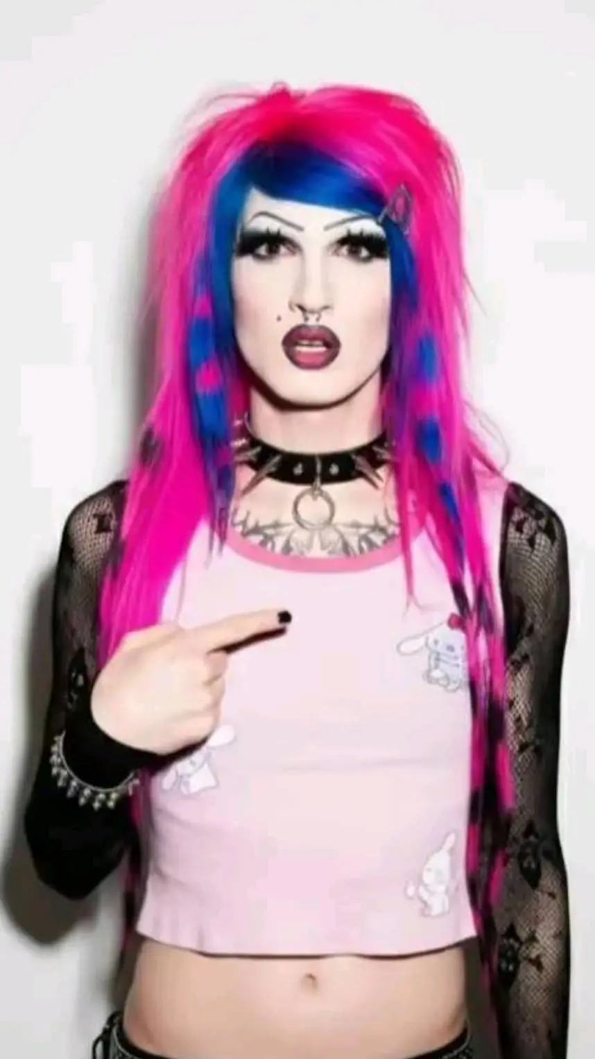 ai character: 6arelyhuman background