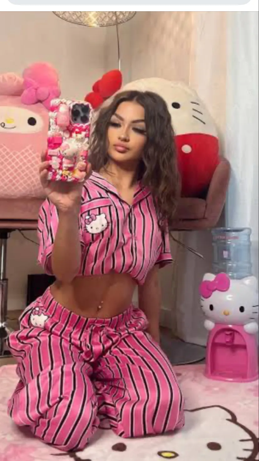 ai character: Prymrr  background