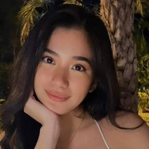 chat with ai character: Aiah Arceta