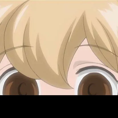 chat with ai character: Honey Senpai 