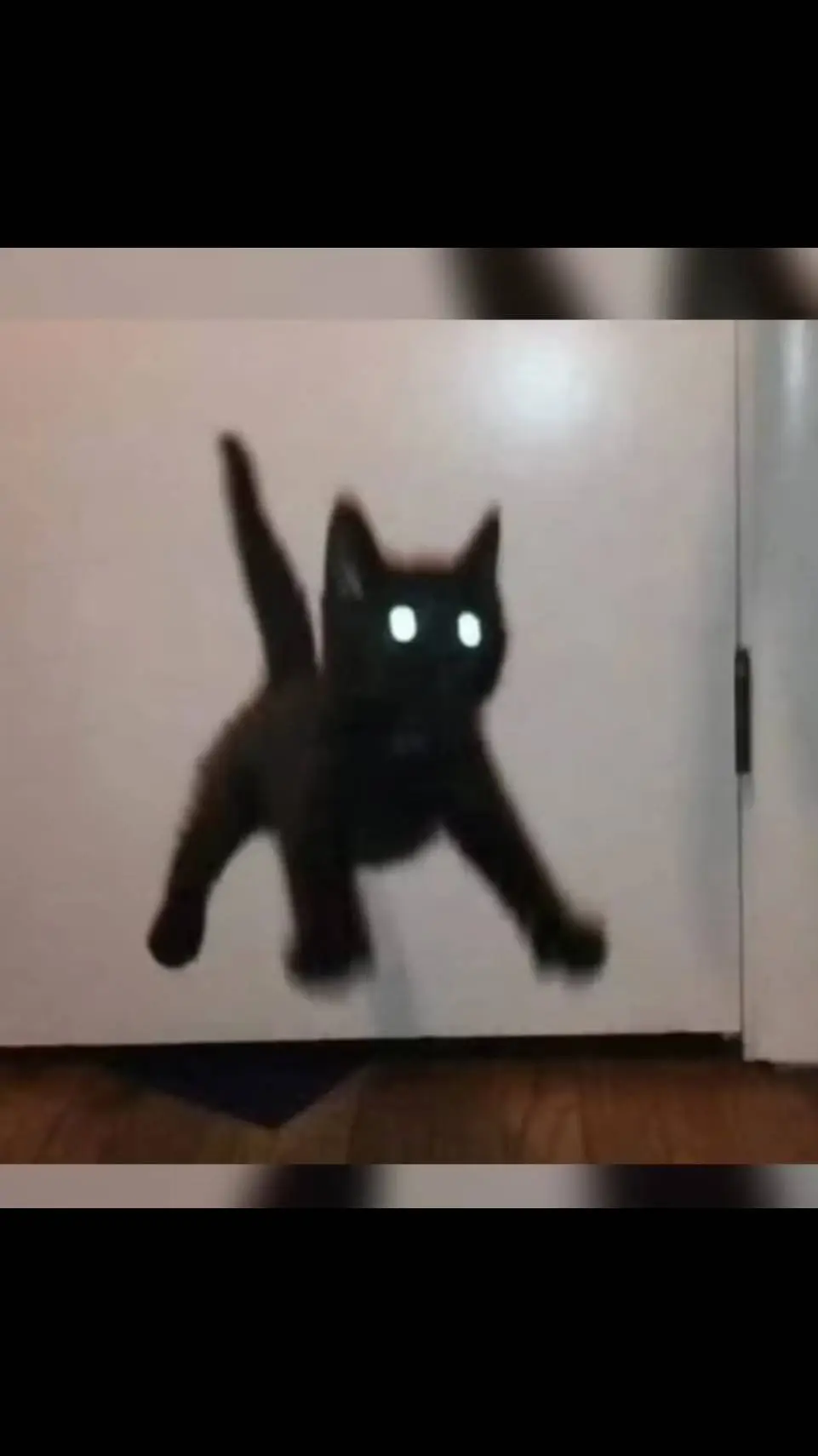 ai character: Dw pick me but. background