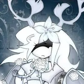 chat with ai character: Ivory