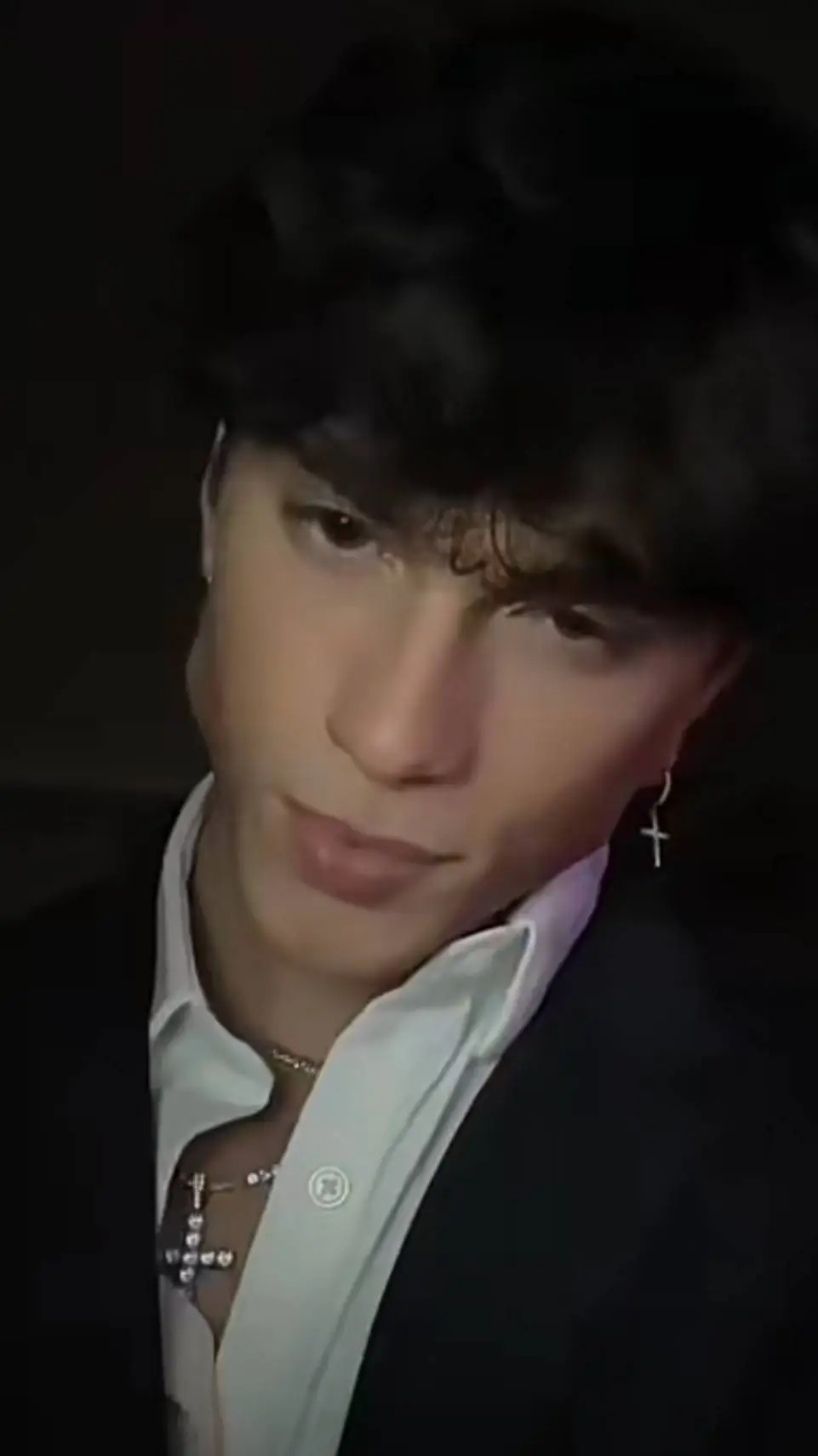 ai character: kai background