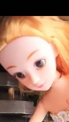 ai character: mermaud 5 background