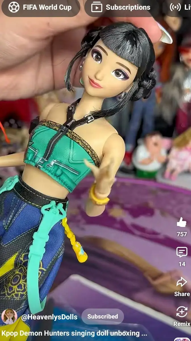 ai character: zoey doll background