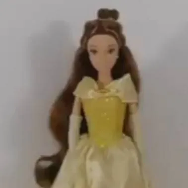 chat with ai character: princess belledoll