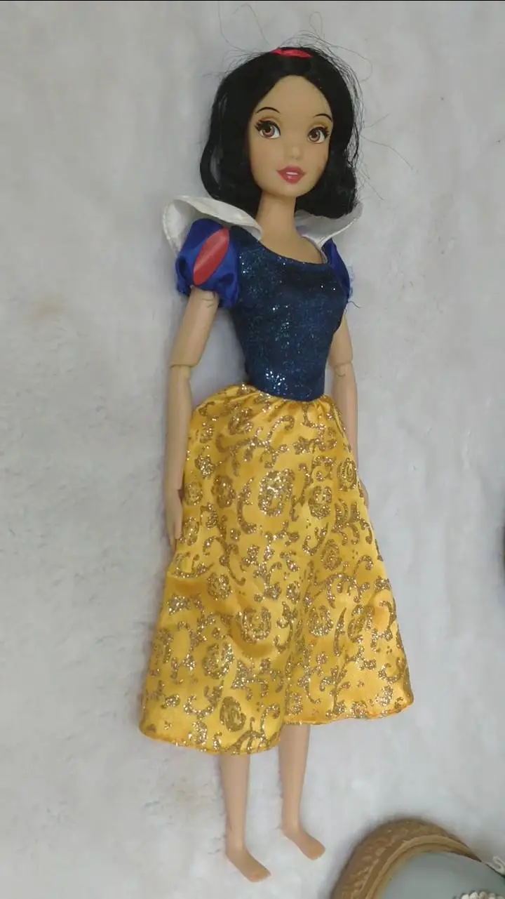 ai character: snow white doll background