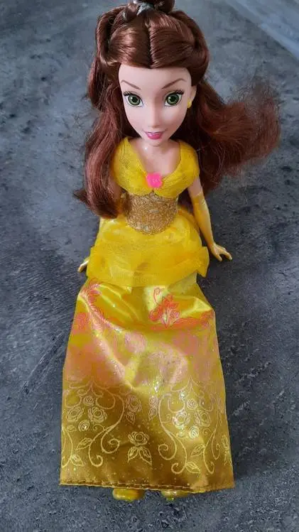 ai character: princess belledoll background