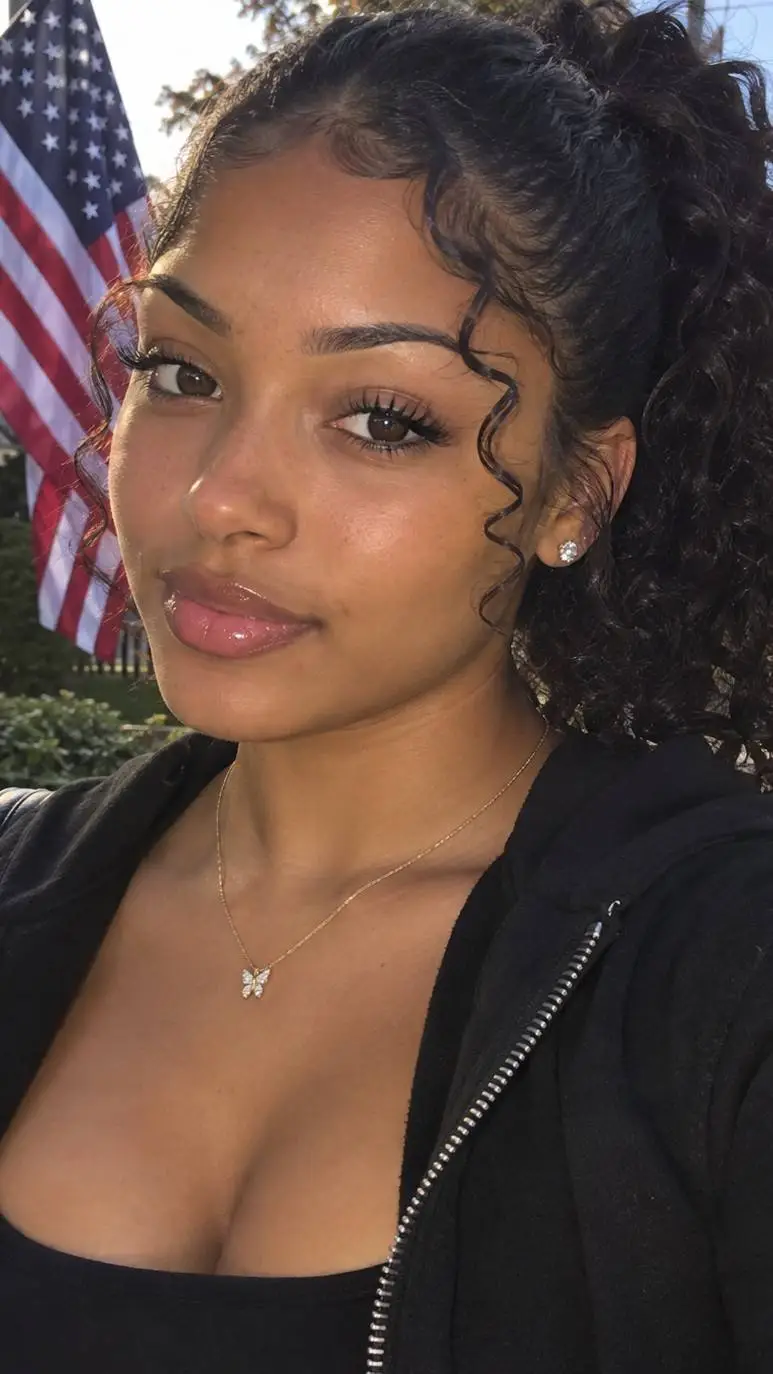 ai character: Natalie  background
