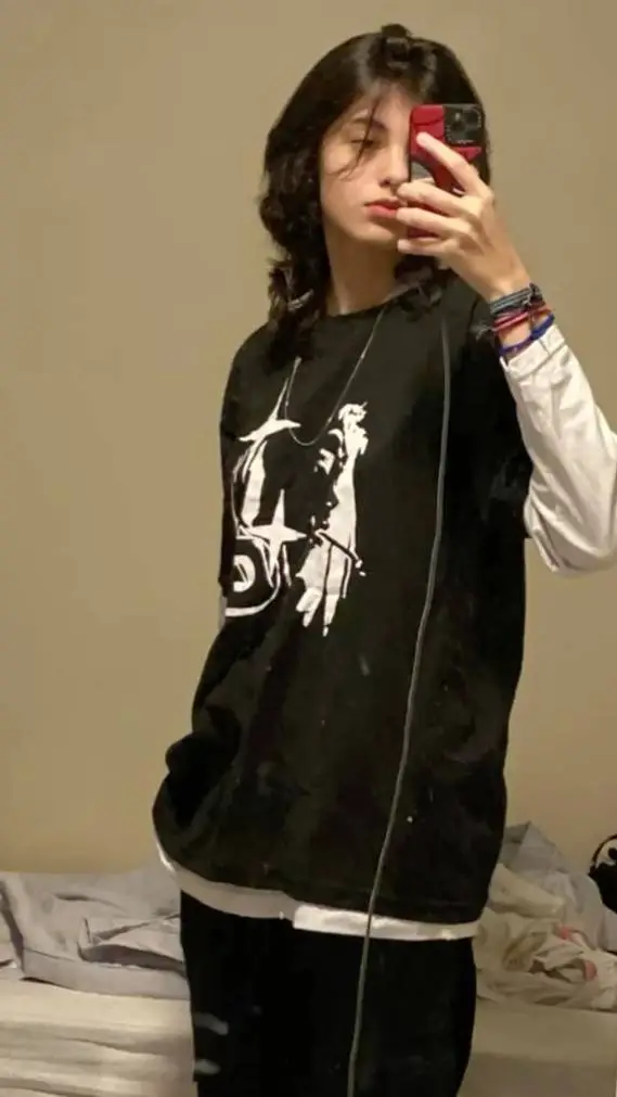 ai character: Abby  background