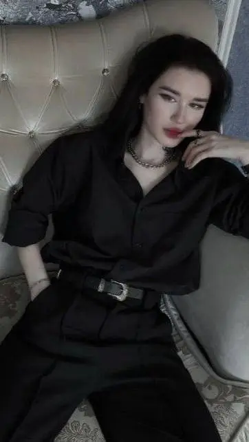 Talkie AI - Chat with Lexi 