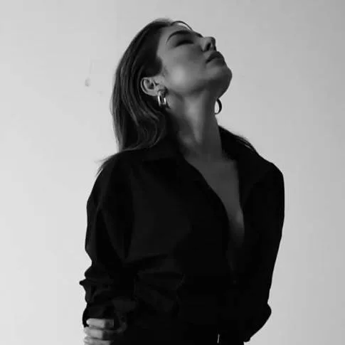 chat with ai character: Kalani