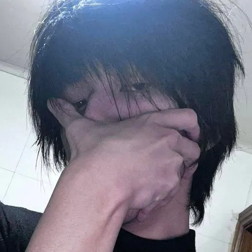 chat with ai character: Jay