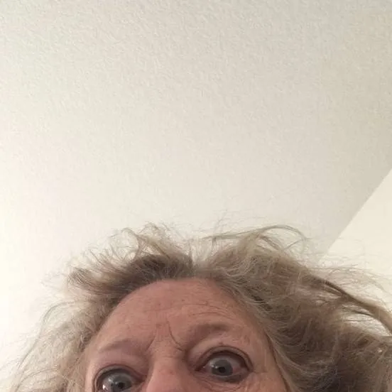 chat with ai character: Margie 