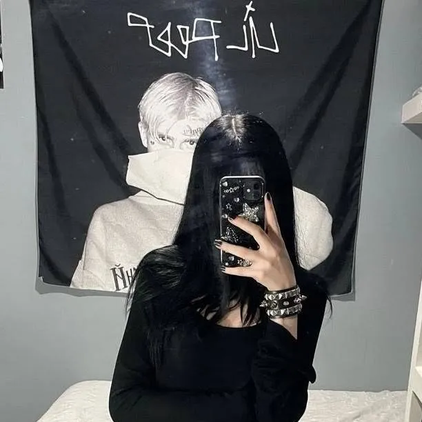 chat with ai character: Angel 