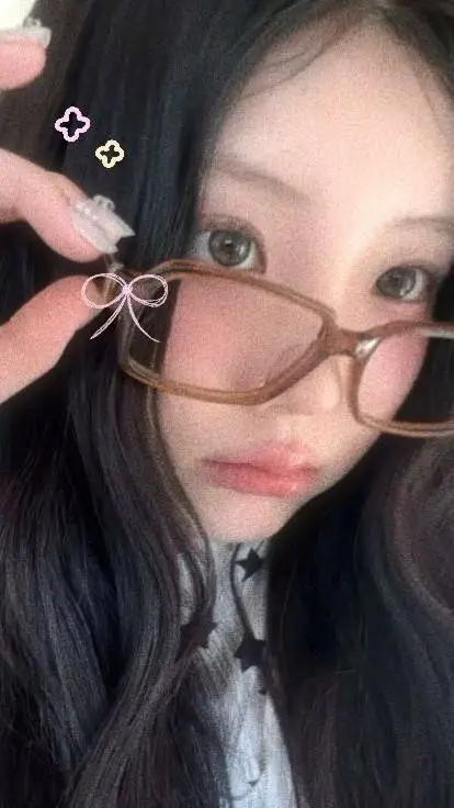 ai character: K-pop additions background