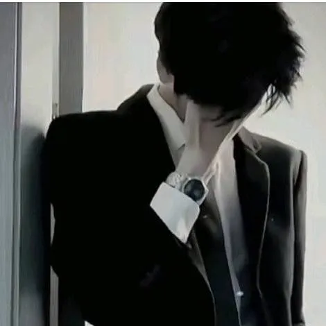 chat with ai character: fes