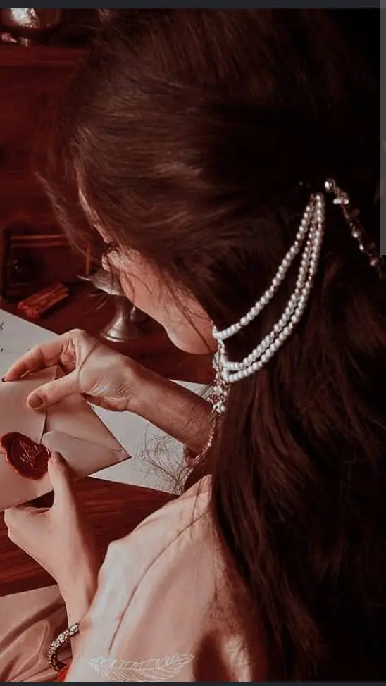 ai character: Kny in India?  background