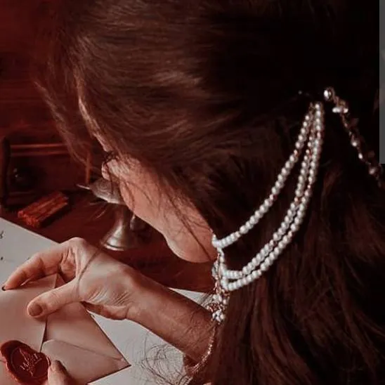 chat with ai character: Kny in India? 