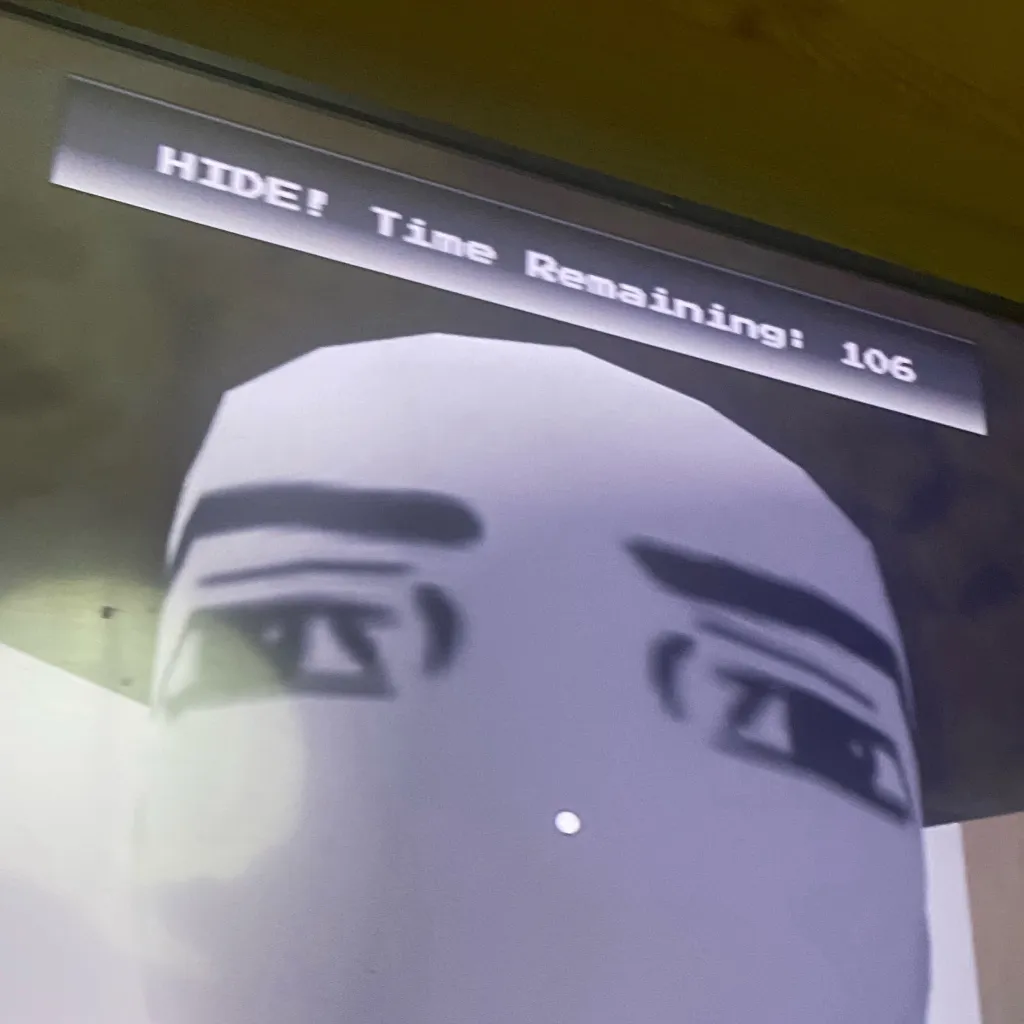 chat with ai character: Egg