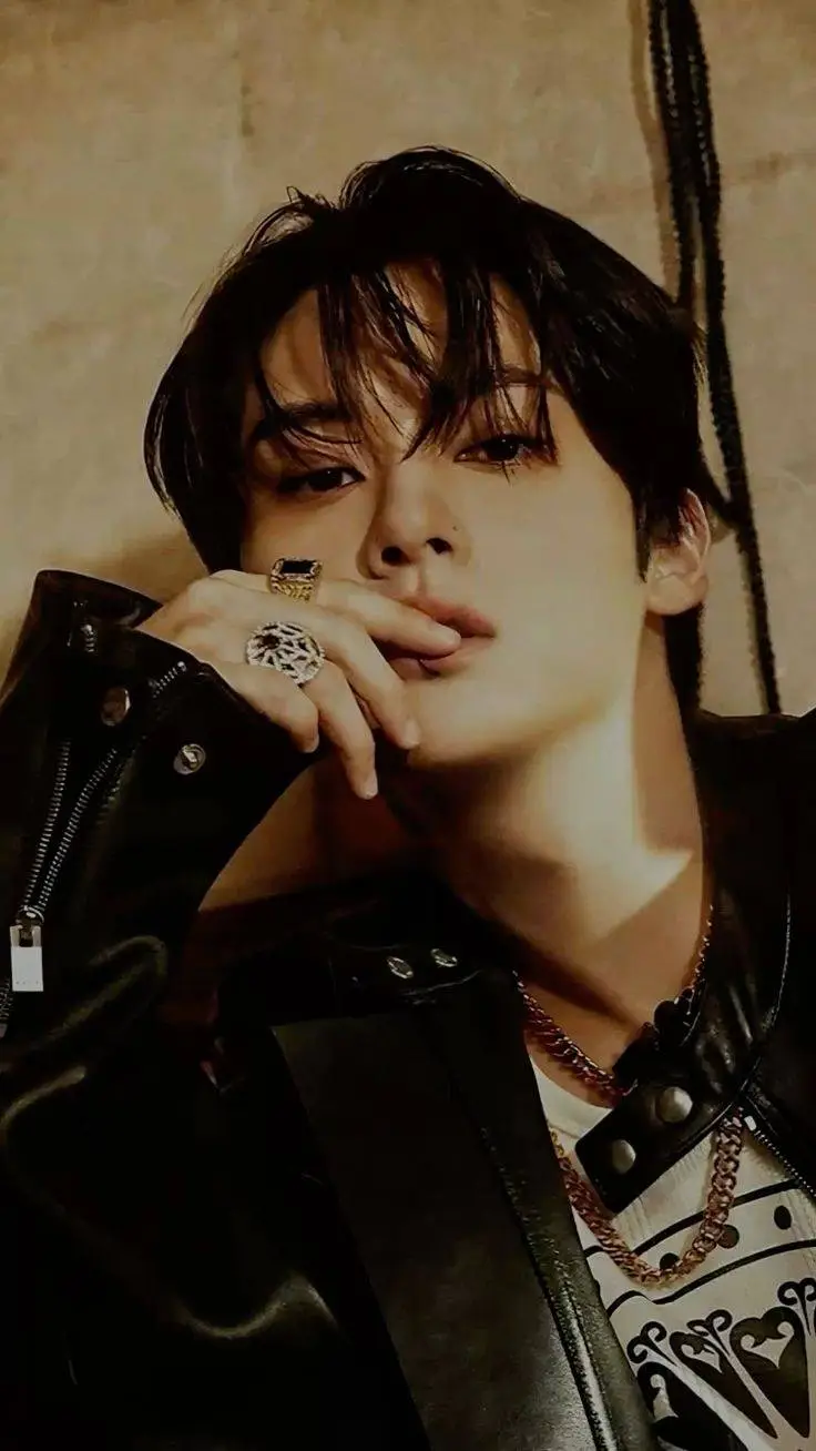 ai character: ₍ᐢ..ᐢ₎Lee✮know background