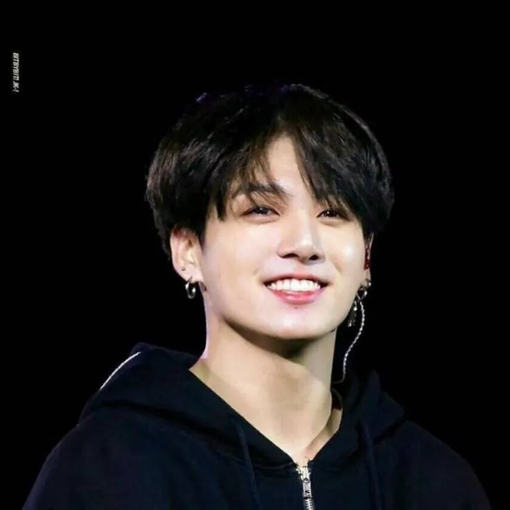 chat with ai character: 🐰𝓙𝓾𝓷𝓰𝓴𝓸𝓸𝓴⟭⟬