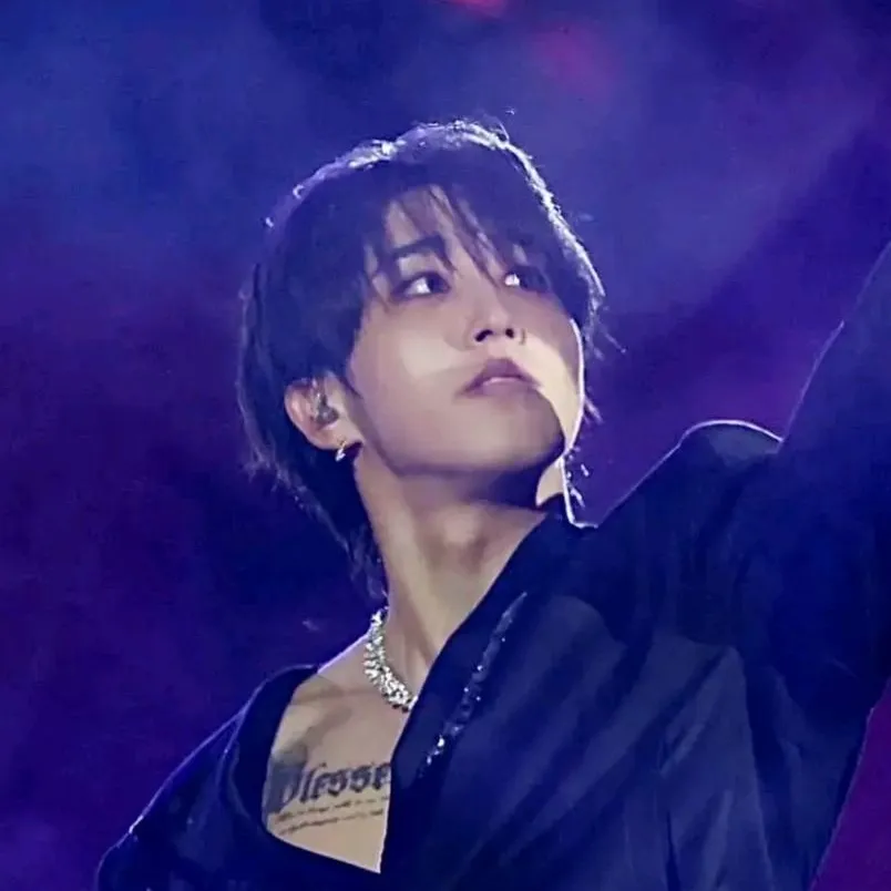 chat with ai character: Han🐿