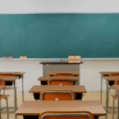 chat with ai character: Class✨🎀💋