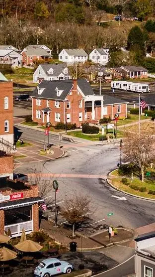 ai character: Ellijay background