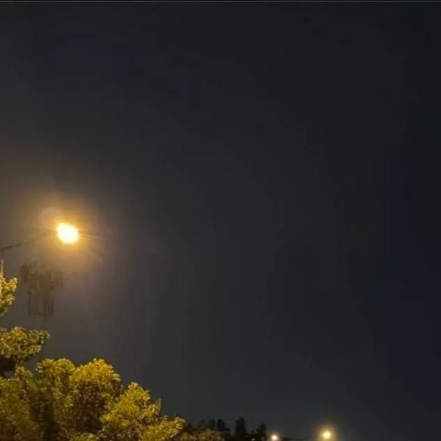 chat with ai character: Malachi Barton