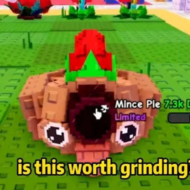 chat with ai character: Mince Pie🥧🍓