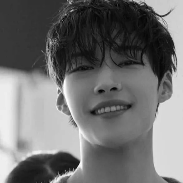 chat with ai character: Woo do hwan 